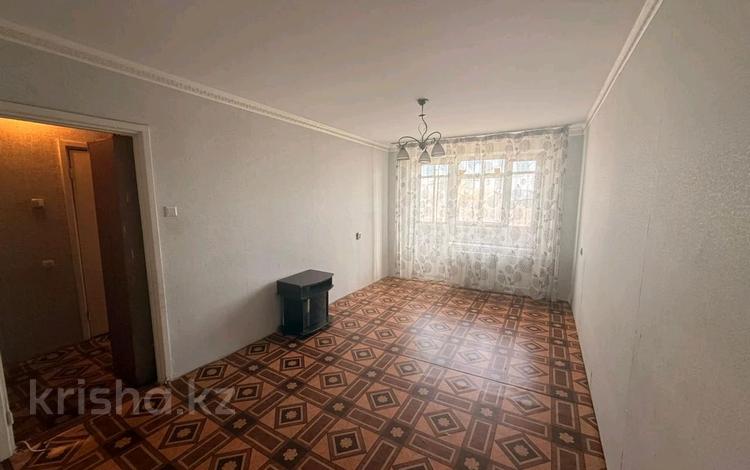 1-комнатная квартира · 35.9 м² · 4/5 этаж, Авиагородок — супермаркет Анвар за ~ 8.3 млн ₸ в Актобе, мкр Авиагородок — фото 2