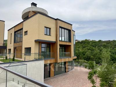Жеке үй · 8 бөлме · 594 м² · 9.12 жүзд., ул. Марата Оспанова 91, бағасы: 900 млн ₸ в Алматы, Медеуский р-н