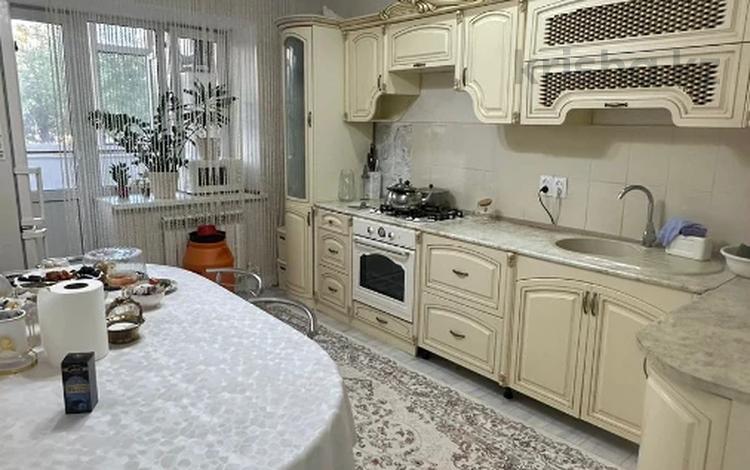 3-бөлмелі пәтер · 82.9 м² · 1/6 қабат, Алтын орда ш/а., бағасы: 33 млн ₸ в Актобе, мкр. Алтын орда — фото 2