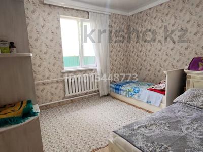 Жеке үй · 4 бөлме · 150 м² · 6 жүзд., Байтерек 7, бағасы: 44 млн ₸ в 