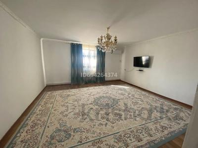 Отдельный дом · 3 комнаты · 155 м² · 1200 сот., 4а мкр 101 дом — Донер Мырза 2 за 25 млн 〒 в Кульсары