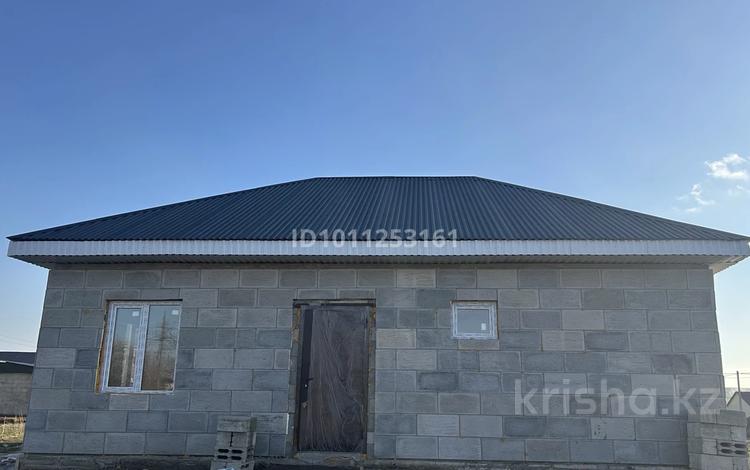 Жеке үй · 4 бөлме · 100 м² · 10 сот., 28 микрорайон 94, бағасы: 10.5 млн ₸ в Усть-Каменогорске — фото 2