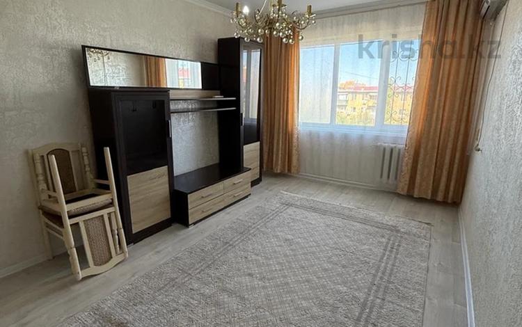 2-комнатная квартира · 54 м² · 5/5 этаж, мкр Центральный, Азаттық 129 за 15 млн ₸ в Атырау — фото 2