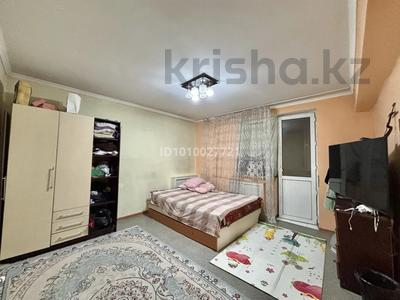 3-комнатная квартира · 65.2 м² · 12/12 этаж, мкр Аксай-1А 10 — Толе би уг. ул. Момышулы за 32 млн ₸ в Алматы, Ауэзовский р-н