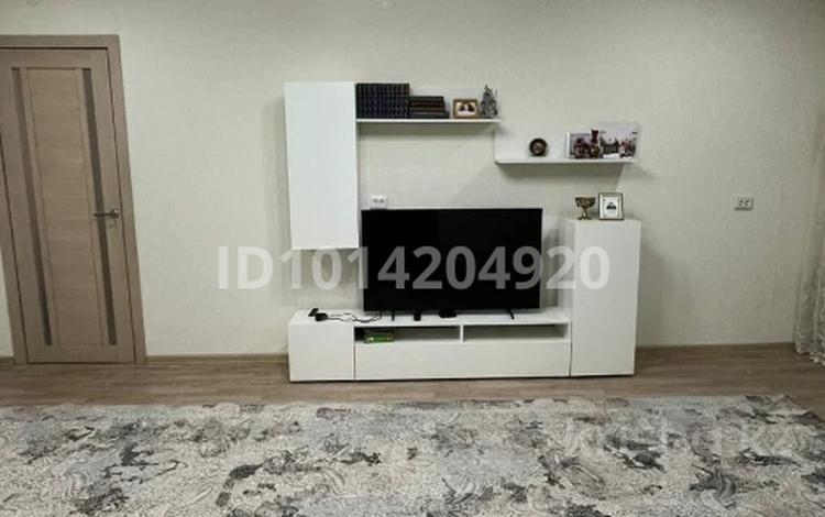 2-комнатная квартира · 60 м² · 3/3 этаж, Красина 83 за 10.5 млн ₸ в Семее, Красный Кордон — фото 2