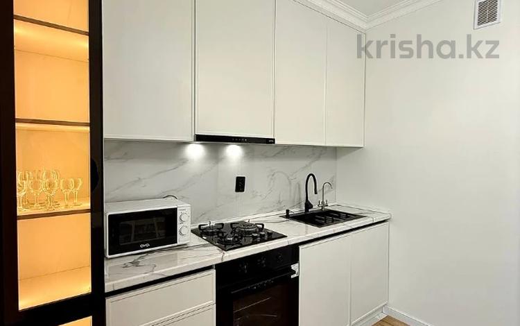 2-комнатная квартира · 60 м² · 8/9 этаж, мкр Нурсая, Абулхайр-хана 69/4, 69/5 за 40 млн ₸ в Атырау — фото 5