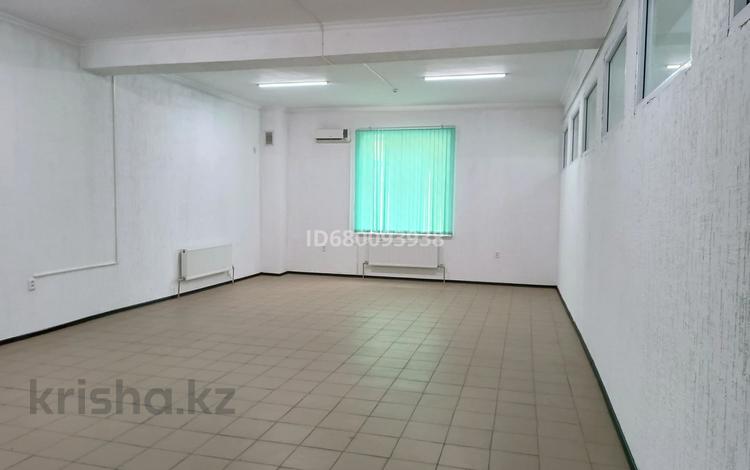 Офисы · 560 м² за ~ 1.7 млн ₸ в Таразе — фото 2