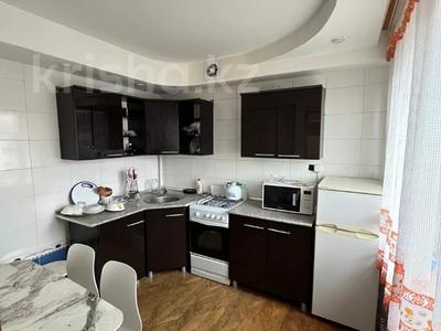 2-комнатная квартира, 45 м², 5/5 этаж, Абая 19 за 11.5 млн 〒 в Атырау