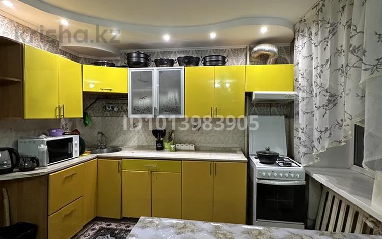 3-комнатная квартира · 67 м² · 2/9 этаж, мкр Юго-Восток, Карбышева15/2 — Рядом садик Жұлдыз,школа-лицей №66,универ Каргу,супермаркеты магазины аптеки остановка рядом за 23 млн ₸ в Караганде, Казыбек би р-н — фото 2