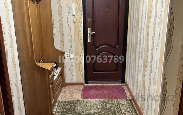 3-комнатная квартира · 61.8 м² · 2/5 этаж, Аскарова 275 за 14 млн ₸ в Таразе — фото 2
