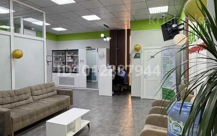 ГОТОВЫЙ МЕДИЦИНСКИЙ ЦЕНТР · 315 м², бағасы: 75 млн ₸ в Астане, Алматы р-н — фото 2