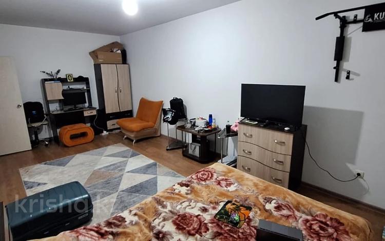 1-бөлмелі пәтер, 44 м², 9/9 қабат, мкр Шугыла, сабденова 341/, бағасы: 20 млн 〒 в Алматы, Наурызбайский р-н — фото 2