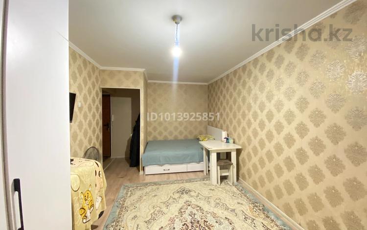 1-бөлмелі пәтер · 30 м² · 4/5 қабат, Самал ш/а. 38, бағасы: 10 млн ₸ в Таразе, мкр Самал — фото 2