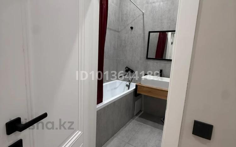 1-комнатная квартира · 40 м², Ракымжан Кошкарбаев 54A за 17 000 ₸ в Астане, Сарайшык р-н — фото 2