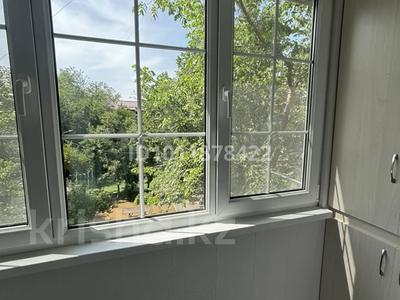 3-комнатная квартира · 60 м² · 3/4 этаж, мкр №8 29 за 300 000 〒 в Алматы, Ауэзовский р-н