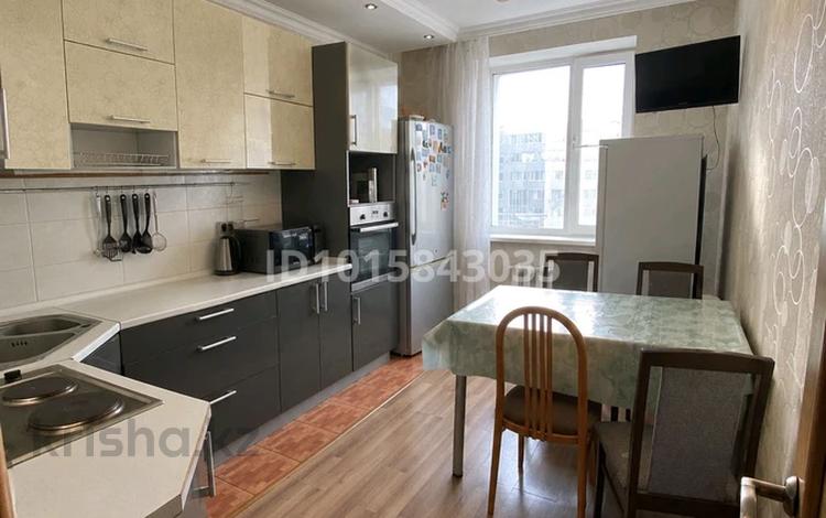 3-комнатная квартира · 90 м² · 12/14 этаж, Алматы 13 за 49 млн ₸ в Астане, Есильский р-н — фото 2