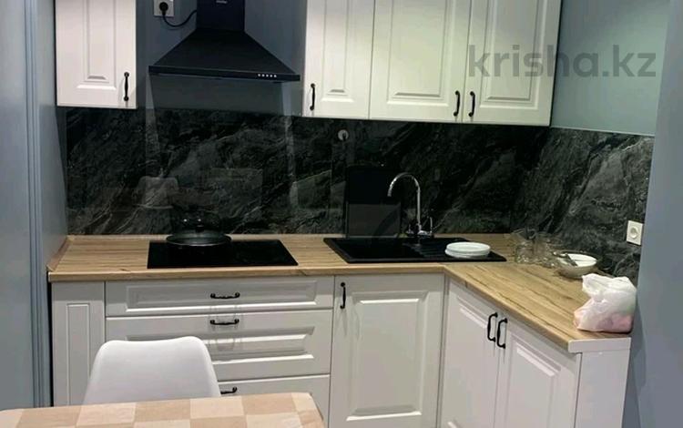 2-комнатная квартира · 58 м² · 4/12 этаж, Шевченко 85 за 380 000 ₸ в Алматы, Алмалинский р-н — фото 2