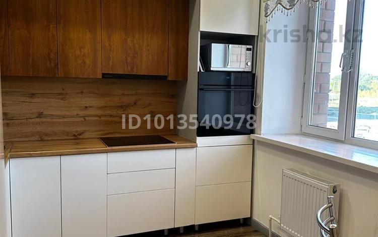 2-комнатная квартира · 50 м² · 2/9 этаж, Майкудук, ул. Коммунистическая 19/1 за 21.5 млн ₸ в Караганде, Алихана Бокейханова р-н — фото 2