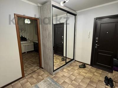 2-комнатная квартира · 55 м² · 5/5 этаж, Батыр Баяна за 130 000 〒 в Петропавловске