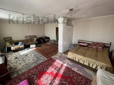 Отдельный дом • 3 комнаты • 63 м² • 10 сот., Котовского 146 за 4 млн 〒 в Щучинске