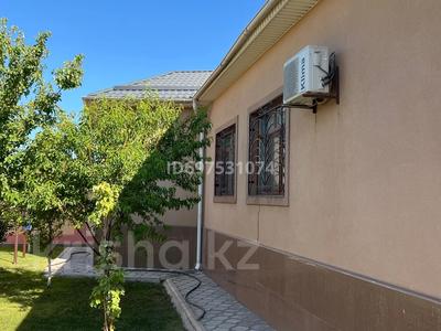 Отдельный дом · 6 комнат · 212 м² · 15 сот., К.Жунисбекова 75 за 110 млн 〒 в Туркестане