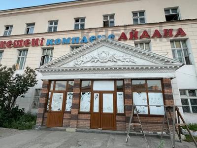 Еркін, кеңселер, дүкендер мен бутиктер, қоймалар, қоғамдық тамақтану орны, сұлулық салондары, монша, қонақ үй және демалыс орындары, медорталықтар мен дәріханалар, білім орталықтары, ойын-сауық · 2923.5 м², бағасы: 405 млн ₸ в Семее