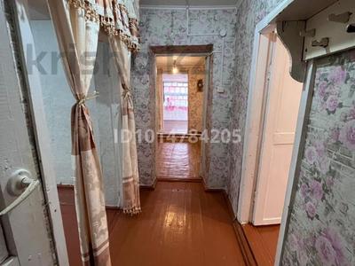 Часть дома · 4 комнаты · 92 м² · 400 сот., Братская 14/1 — Есенжанов көшесінің қиылысы за 8 млн ₸ в Акжаик