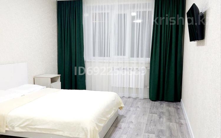 1-комнатная квартира, 41 м², 9 этаж помесячно, Наурызбай Батыра 130 за 170 000 〒 в Кокшетау — фото 2