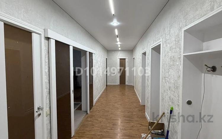 4-бөлмелі пәтер · 162 м² · 3/5 қабат, 12 ш/а. 30Д, бағасы: 67.5 млн ₸ в Актобе, мкр 12 — фото 2