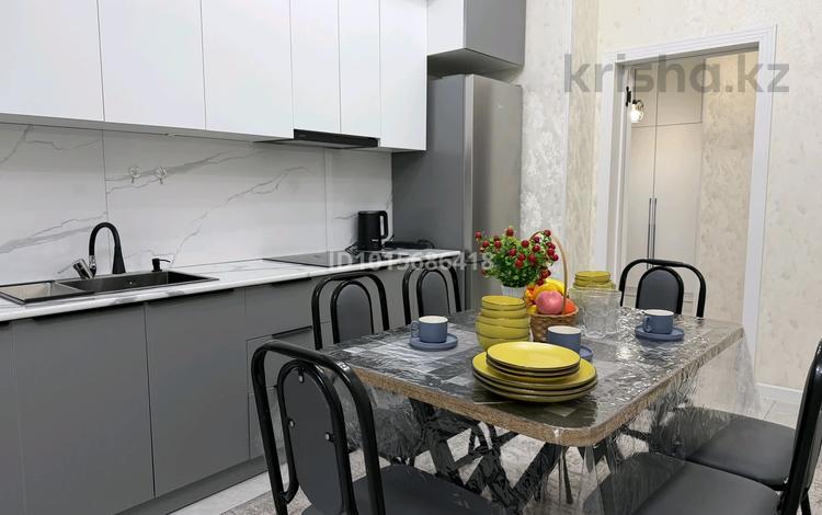 2-комнатная квартира · 80 м² · 5/12 этаж, Жаңа қала Нұрсұлтан Сити 27/2 за 15 000 ₸ в Туркестане — фото 2