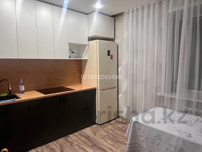 2-комнатная квартира · 54 м² · 10/10 этаж, Физкултурная за 200 000 ₸ в Семее