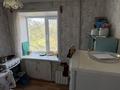 2-бөлмелі пәтер · 45 м² · 4/4 қабат, Сары арка 50 — Возле строймарта, бағасы: 5.8 млн ₸ в Топаре — фото 2