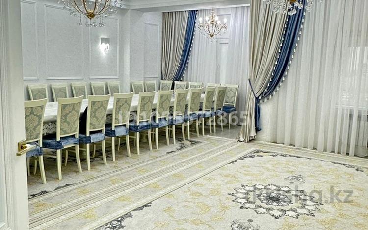5-бөлмелі пәтер · 186 м² · 2/10 қабат, 18А мкр 1, бағасы: 135 млн ₸ в Актау — фото 2