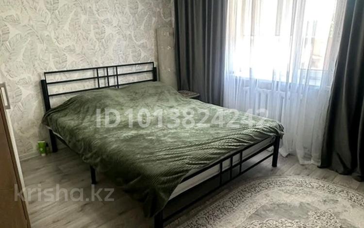 2-комнатная квартира · 60 м² · 3/5 этаж, Б.Момышулы 12/2 — Магазин Анастасия за 25 000 ₸ в Приозёрске — фото 2
