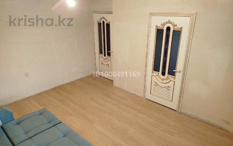 2-бөлмелі пәтер · 44.6 м² · 3/3 қабат, мкр Уркер 14 — У.Ыбрая, бағасы: 18 млн ₸ в Астане, Нура р-н — фото 2