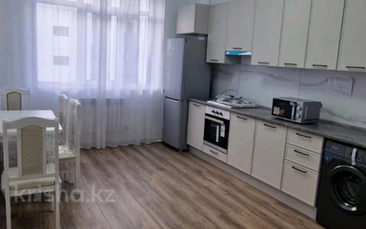 2-комнатная квартира, 75 м², 7/9 этаж помесячно, мкр Ожет, Жапсарбаева 68