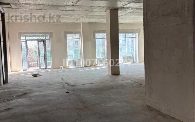 Свободное назначение, офисы, магазины и бутики, салоны красоты, фитнес и спорт, медцентры и аптеки, образование, студии · 160 м² за 800 000 〒 в Шымкенте, Аль-Фарабийский р-н — фото 2
