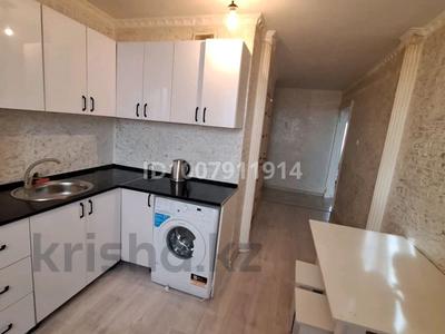2-комнатная квартира · 58 м², 11-й микрорайон, Торекулова 216 за 150 000 ₸ в Шымкенте, Енбекшинский р-н
