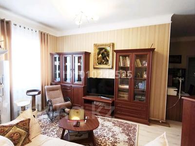 3-комнатная квартира · 80 м² · 11/16 этаж, Валиханова 12 — 3-комн. (80 м²) в Золотом квадрате. ЖК Абай-2 за 44.8 млн ₸ в Астане, р-н Байконур