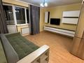 2-бөлмелі пәтер · 55 м² · 8/10 қабат · ай сайын, мкр Аксай-5 25 — Б.Момышулы-Жубанова, бағасы: 350 000 〒 в Алматы, Ауэзовский р-н — фото 3