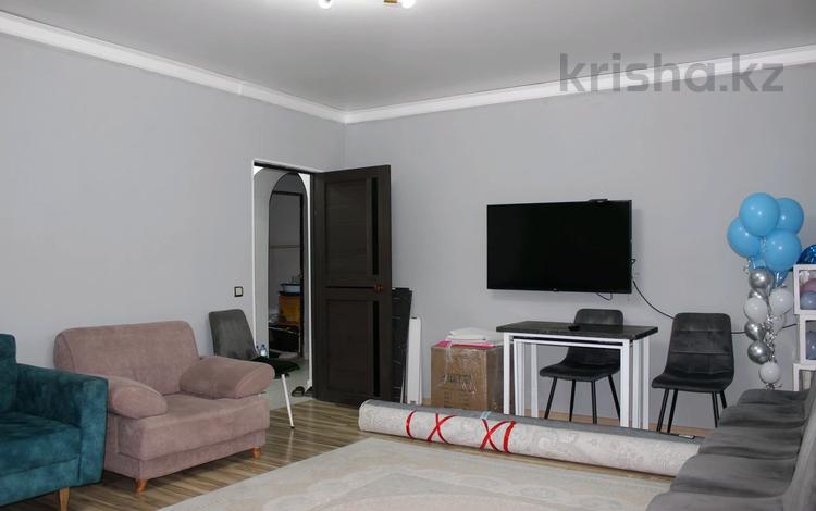 Отдельный дом · 3 комнаты · 84 м² · 6 сот., 7 ул 24 за 32 млн 〒 в Жибек Жолы — фото 2