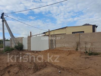 Продажа домов и дачи в Карагандинской обл.: Отдельный дом · 3 комнаты · 85 м² · 5 сот., Жанторе Абишева 1/4 — Сарыарка за 50 млн 〒 Отдельный дом · 3 комнаты · 85 м² · 5 сот., Жанторе Абишева 1/4 — Сарыарка за 50 млн 〒 в Караганде