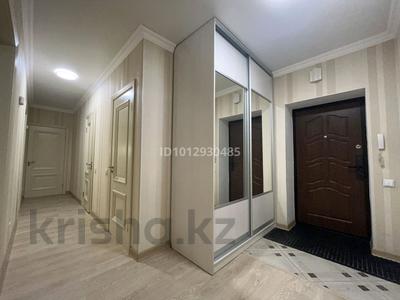 2-бөлмелі пәтер · 65 м² · 9/9 қабат, Момышулы 43, бағасы: 42 млн ₸ в Астане, Алматы р-н