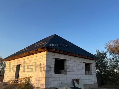 Отдельный дом · 3 комнаты · 80 м² · 6 сот., Аль фараби 11 за 12 млн 〒 в Киши Байсерке