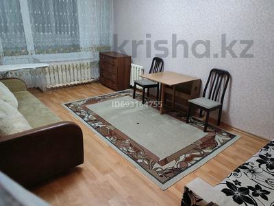 1-бөлмелі пәтер, 40 м², 3/3 қабат ай сайын, мкр Жулдыз-1, бағасы: 160 000 〒 в Алматы, Турксибский р-н