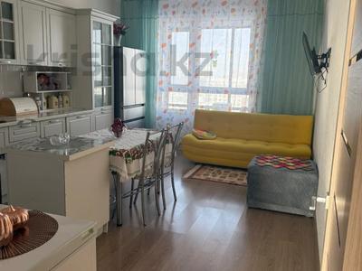3-бөлмелі пәтер · 94.5 м² · 15/20 қабат, Бектурова 4/1, бағасы: 53 млн ₸ в Астане, Нура р-н