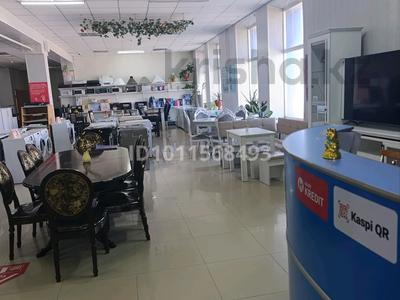 Дүкендер мен бутиктер, қоймалар · 600 м², бағасы: 50 млн ₸ в Житикаре