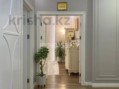 3-комнатная квартира · 107 м² · 3/5 этаж, мкр Нурсая, Акжарма 10 за 56 млн ₸ в Атырау