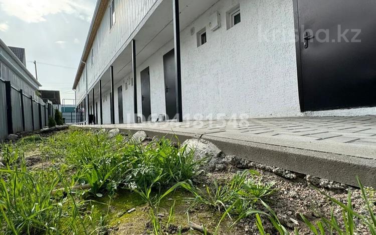 1-бөлмелі пәтер · 18 м², Есенова 79, бағасы: 150 000 ₸ в Алматы, Жетысуский р-н — фото 2