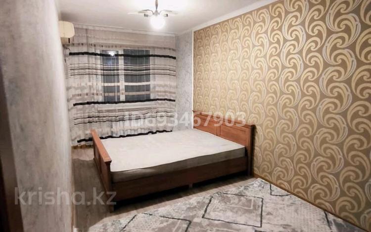 2-комнатная квартира, 43 м², 3/5 этаж помесячно, Кабанбай батыра 13 — Юбилейка за 130 000 〒 в Шымкенте, Аль-Фарабийский р-н — фото 2